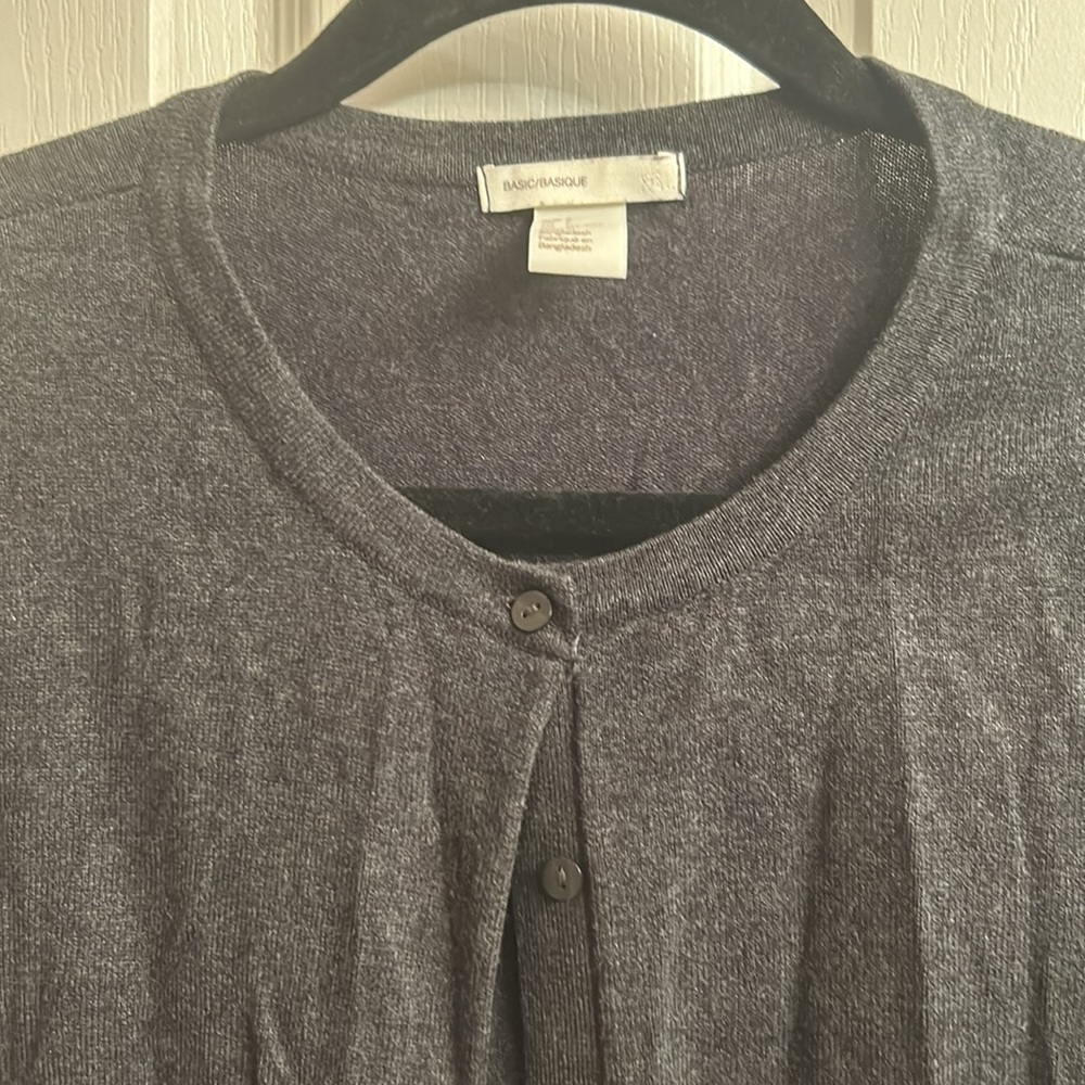 Basic Cardigan 9-2 - Picture 2 of 3